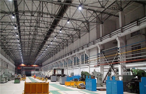 中铁山桥生产车间LED照明系统解决方案 中铁山桥生产车间LED照明系统解决方案