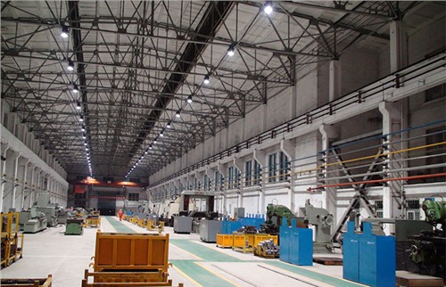 中铁山桥生产车间LED照明系统解决方案 中铁山桥生产车间LED照明系统解决方案