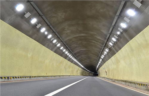 承秦高速公路隧道照明系统解决方案